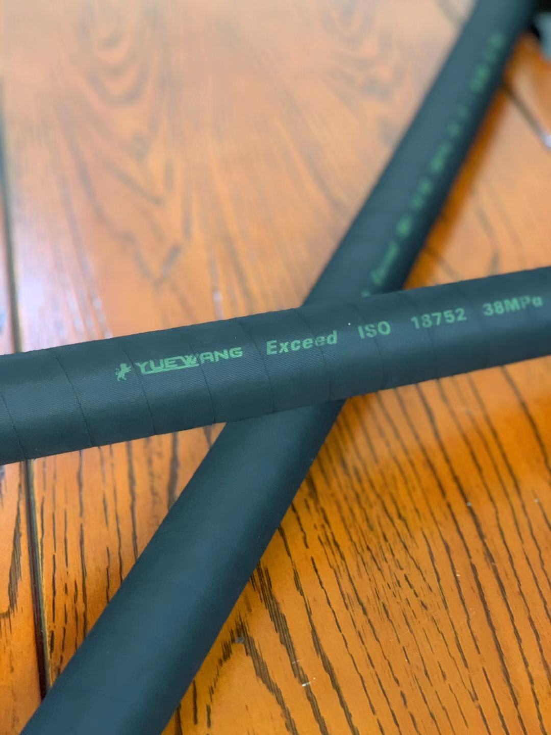 25-4高壓膠管礦山設(shè)備配件